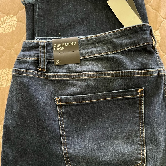 LB girlfriend crop jeans - Picture 2 of 2